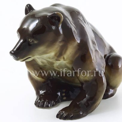 Скульптура Медведь бурый