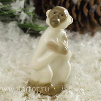 Скульптура «Мартышка Ах» Форма: Мартышка Ах. Мягкий фарфор. 55 мм.