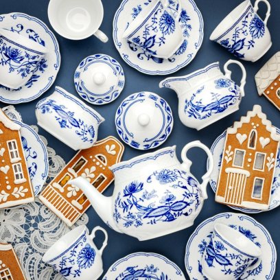 «Была бы ты здесь, дорогая, была бы ты здесь. И мы бы сели в машину, вдавили педаль, и через миг попали на дальние берег