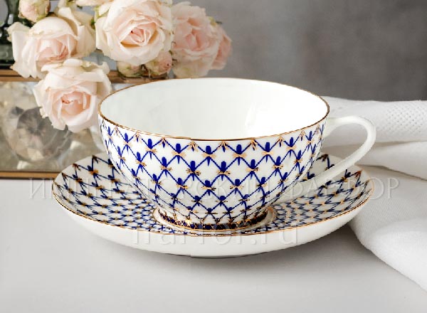 Cup and saucer tea Cobalt net Domed