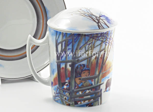 Mug with a lid and saucer Ambush Snowing morning