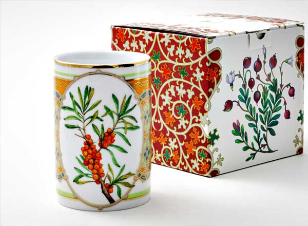 Mug in a gift box Flowers and Berries of Russia. Siberian Sea Buckthorn Solo