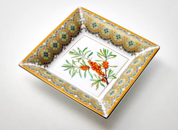 Stand for triifles in a gift box Flowers and Berries of Russia. Siberian Sea Buckthorn Square