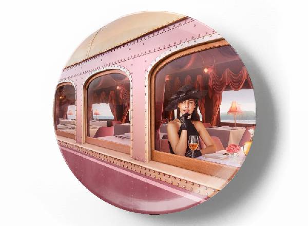 Изящный вагон