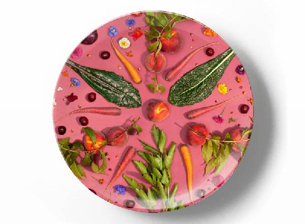 Натюрморт с морковками