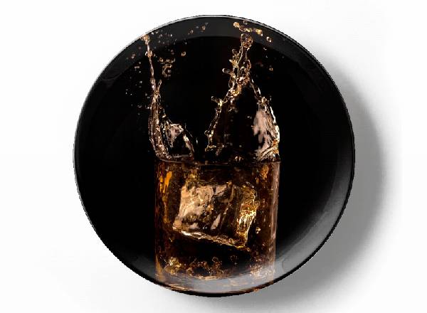 Лёд в стакане