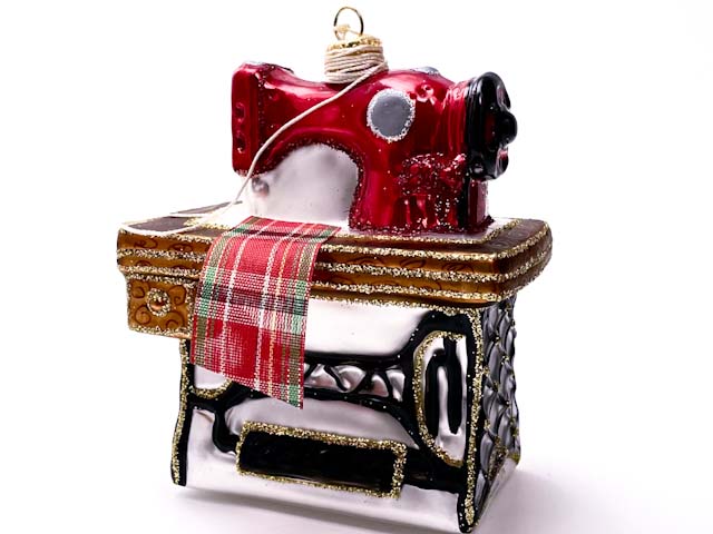 Елочная игрушка «Швейная машина»