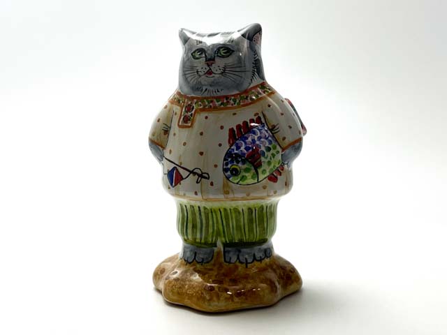 Скульптура «Кот с рыбой»