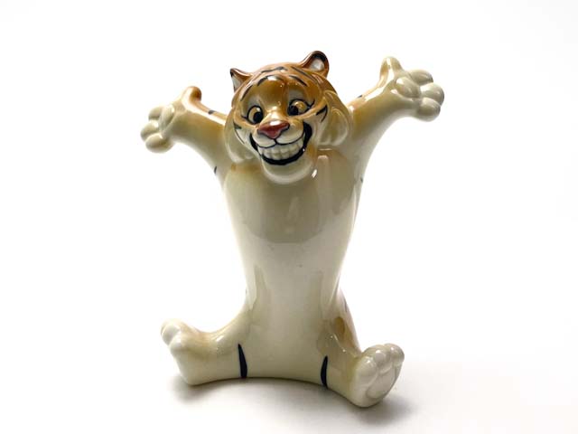 Скульптура «Тигр счастливый»