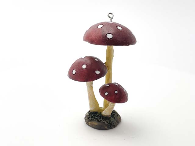 Елочная игрушка «Грибы. Три мухомора»