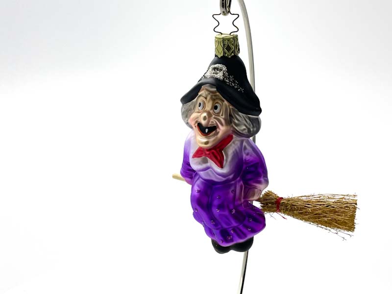 Елочная игрушка «Ведьма на метле»