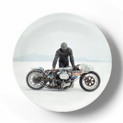 Декоративная тарелка Пит Барретт Мотоцикл в снегах