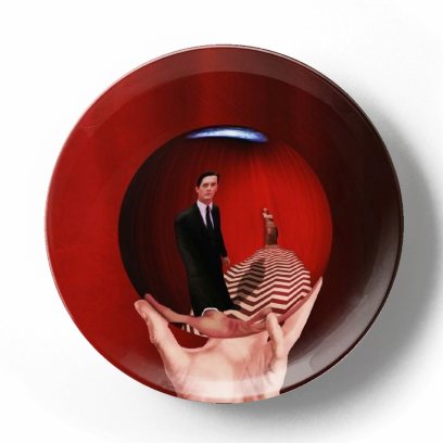 Декоративная тарелка Дэвид Линч Агент Купер и хрустальный шар